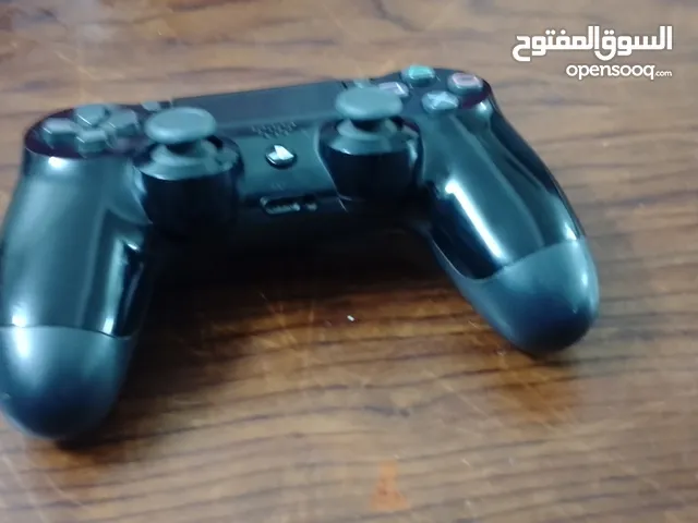 يد بلايستيشن 4 كوبي ون بسعر مغري