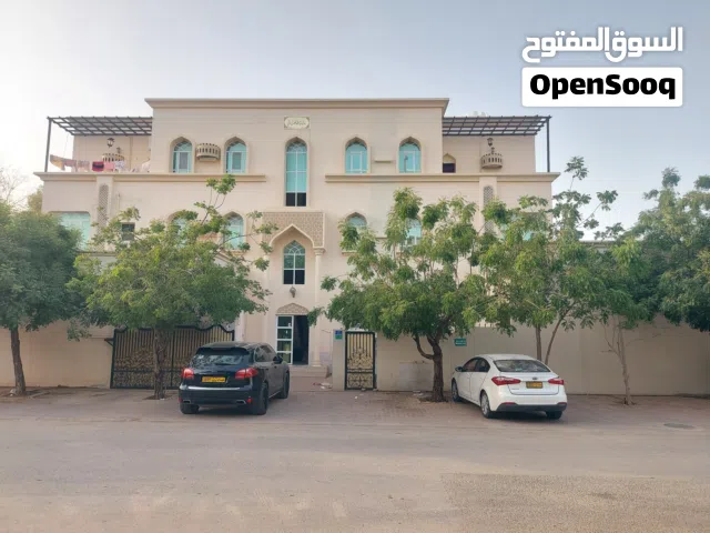 100 m2 2 Bedrooms Apartments for Rent in Muscat Al-Hail