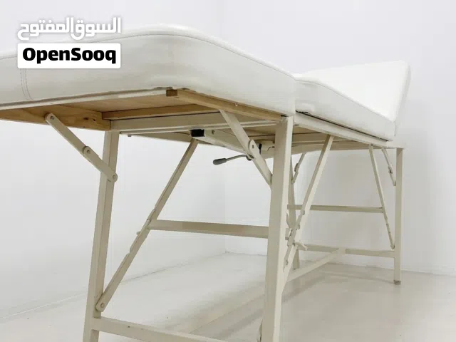 سرير كاوتش فحص طبي للبيع بسعر مغري