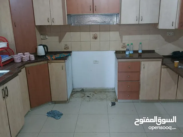 شقة للبيع في عين مصباح