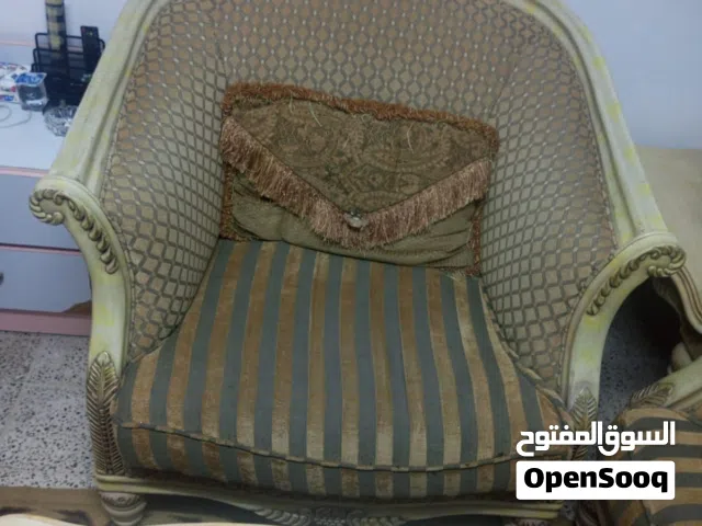 طقم كنب خشب ماليزي الطقم بحالة الوكالة