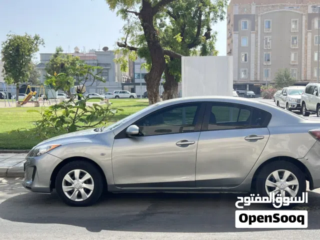 2014 Mazda 3 S