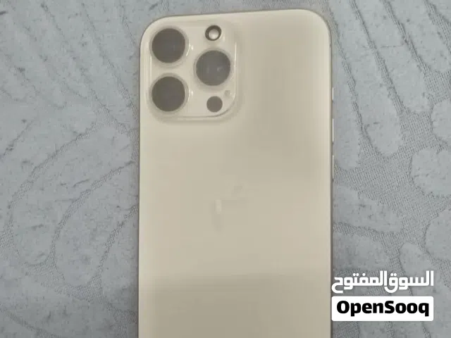 ايفون 16 برو ماكس 256 بطاريه 100 مشحون 48 شحنه معاه العلبه والوصله الجهاز زيرو استعمال شهرين