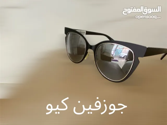 نظارات اصلية منضفه ومعقمة جاهزه للاستخدام