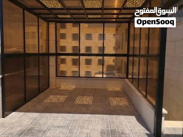 تركيب وصيانت قرميد تركيب مظلات بولي كربونات وبراقولا بناء مسابح تمديد عزل اسطح تركيب المنيوم