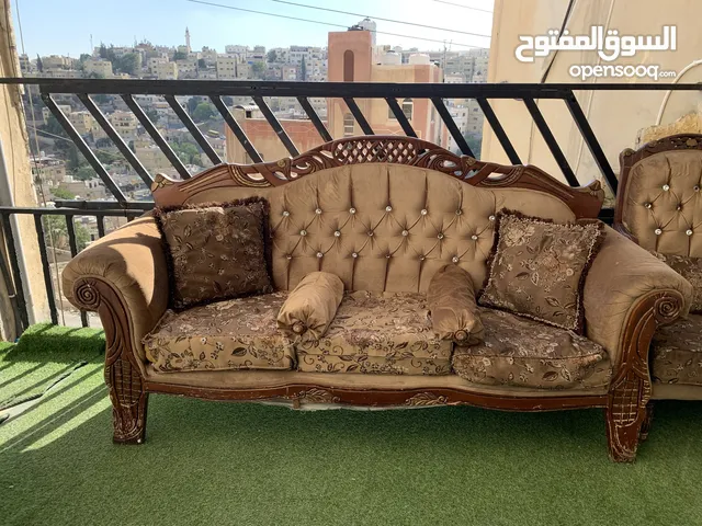 كنب 7 مقاعد بحالة جيدة