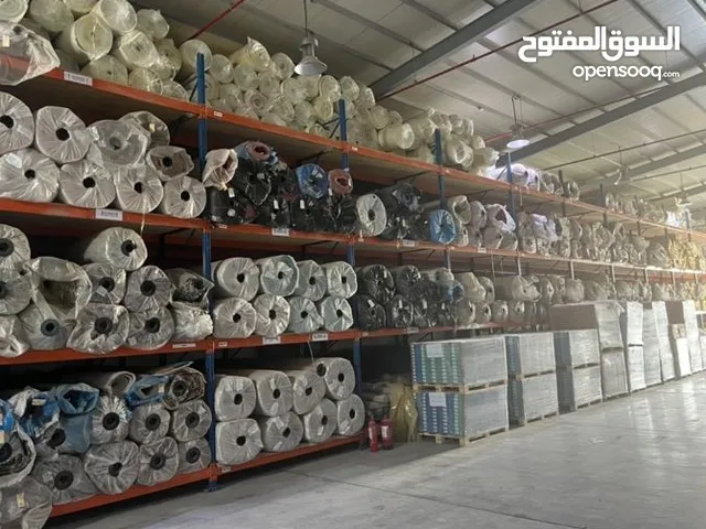 في المنطقة الشرقية باسعار مميزة موكيت تركي وامريكي ومشمع فينيل بلجيكي سادة وبلاط سجاد وقطع سجاد