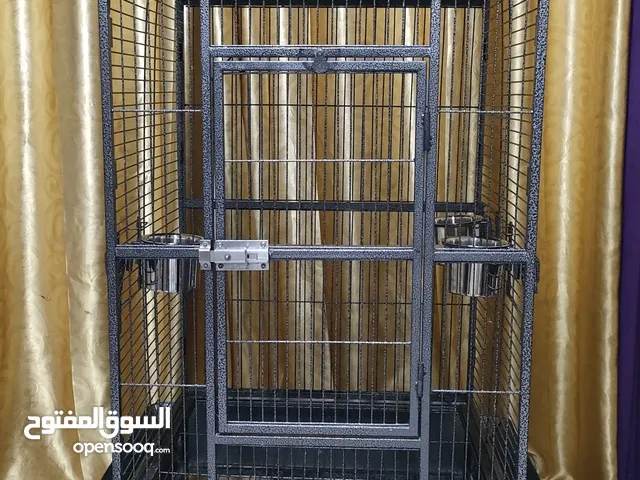ELEGANT BIG PARROT CAGE ALMOST NEW