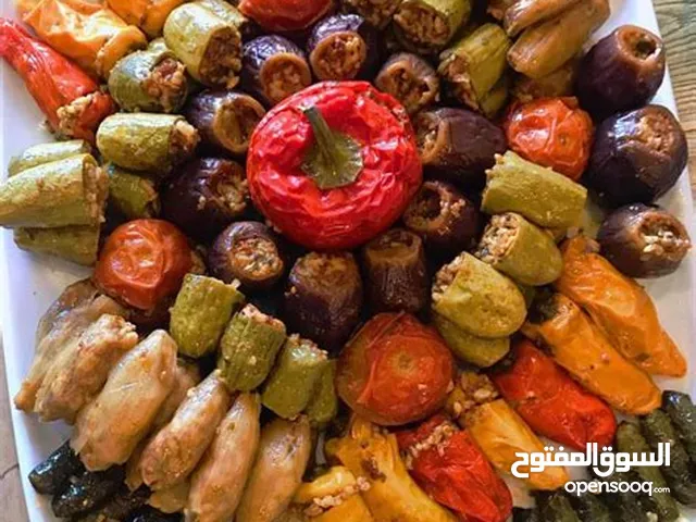 متوفر اطباق من الطبخ المغربي والعالمي والحلويات لمناسباتكم