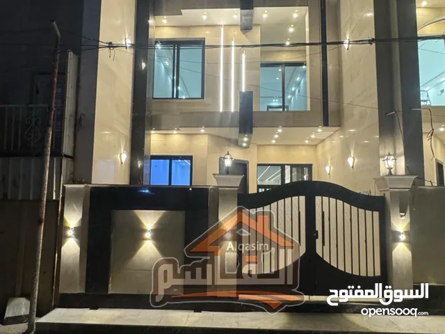 0m2 5 Bedrooms Townhouse for Sale in Baghdad Saidiya