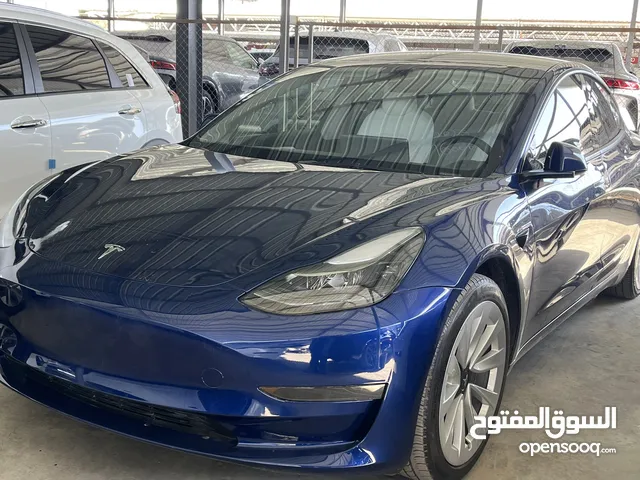 سيارات تيسلا 2020-2023 اوتوسكورB+