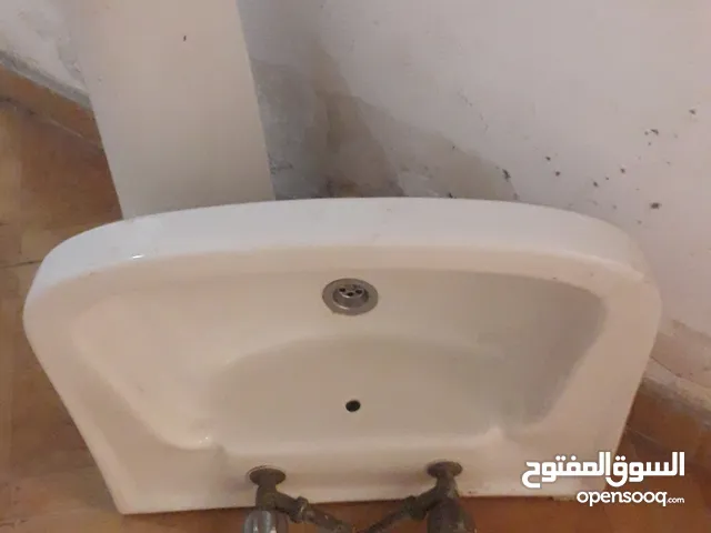 طقم حمام مستعمل