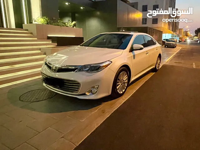 TOYOTA Avalon 2013