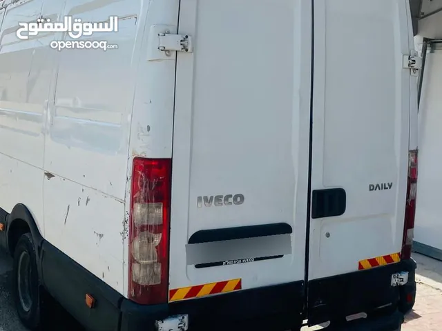 باص افيكو شاصي طويل