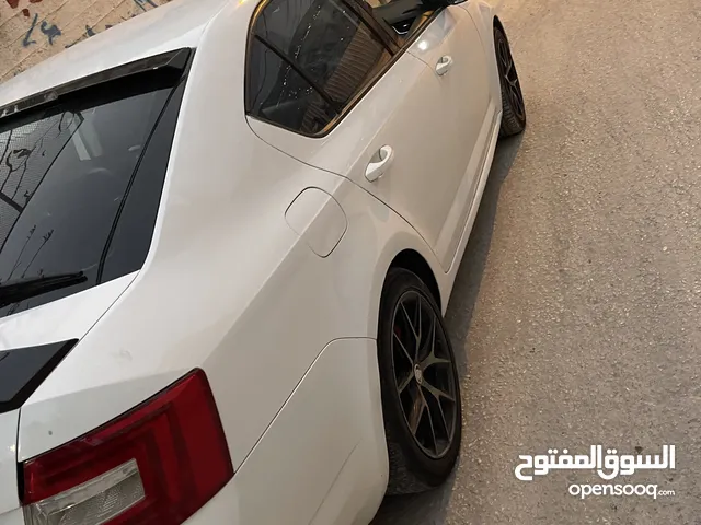 Used Skoda Octavia in Nablus