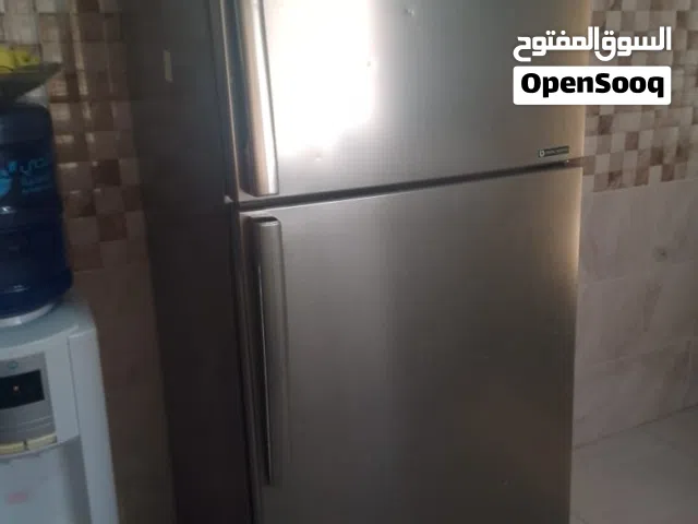 ثلاجة سامسونج مستعملة للبيع ابعادها   170 *70*70