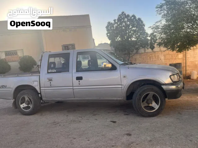 1999, ايسوزو, اخرى