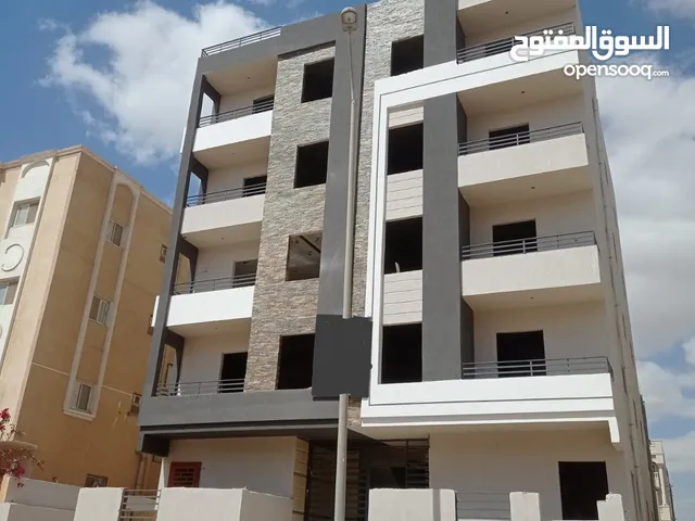 135m2 3 Bedrooms Apartments for Sale in Giza 6th of October