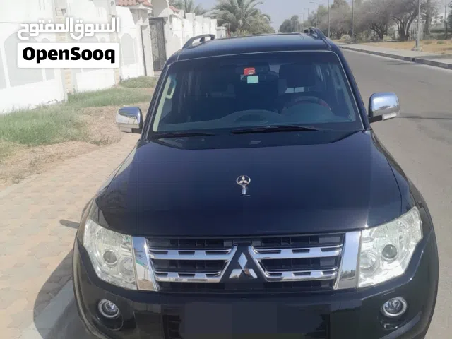 2013 Mitsubishi Pajero GLS