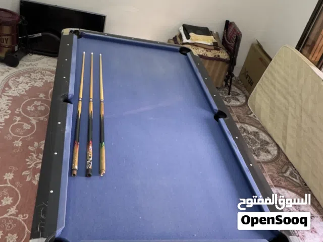 طاولة بليارد للبيع بسعر رخيص