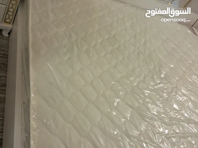 فرشة مزوج قياس 180*200 جديدة لم تستخدم