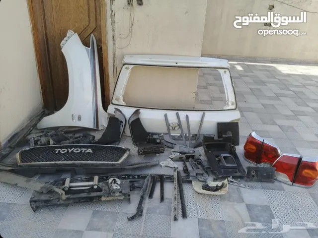 لاندكروزر 2011