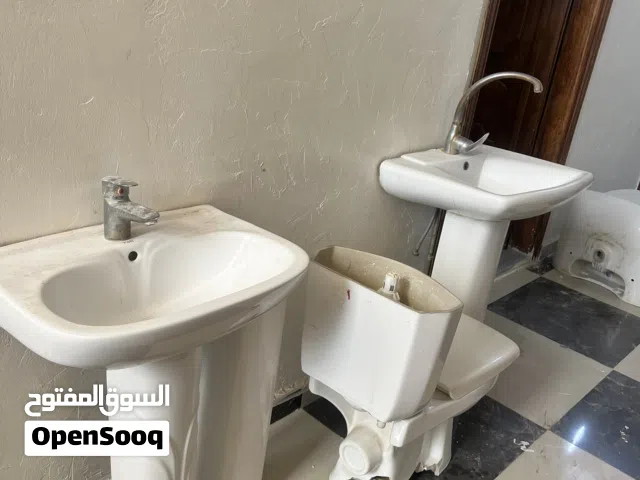 مستلزمات الحمام بحالة الوكالة