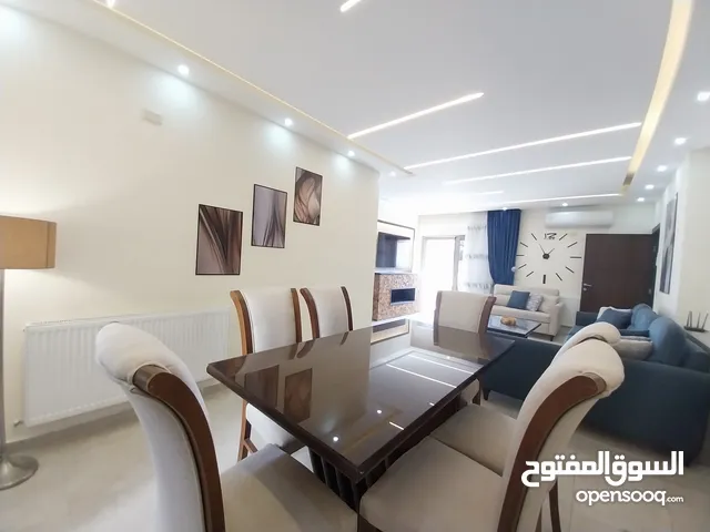 شقة للايجار في الويبده  ( Property 34560 ) سنوي فقط