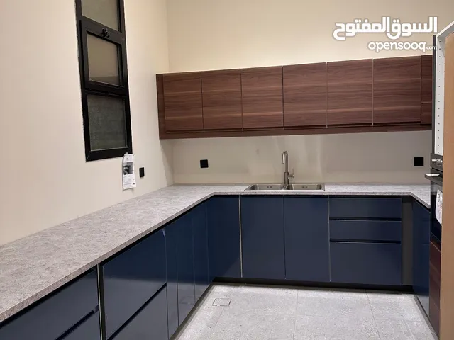 20 m2 5 Bedrooms Apartments for Rent in Al Madinah Al Haram