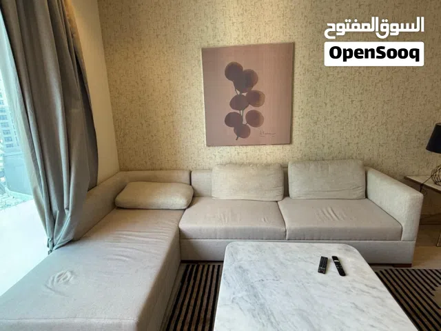 للايجار شقه في الجفير2حمام 1غرفه Flat for rent in Juffair, consisting of 1 bedroom, 2 bathrooms,