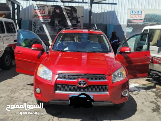 Used Toyota RAV 4 in Sana'a