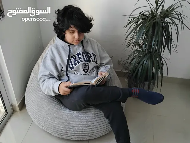 بف ، beanbags ، كراسي جلدية وقماش لا تحتوي على اي مواد صلبة ، آمنة لأطفالكم
