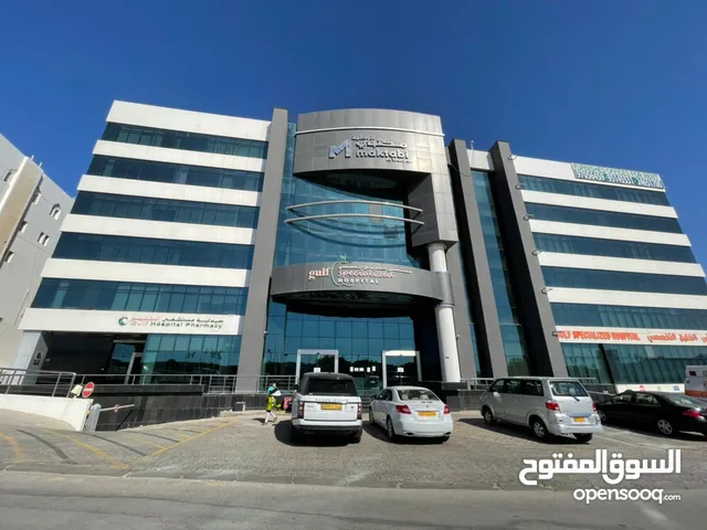 Furnished Office Space in Maktabi Business Center Wattayah FOR RENT