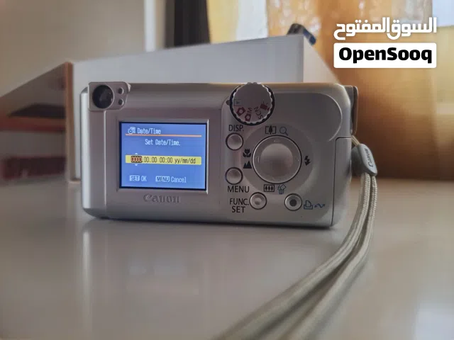 كاميرا كانون قديمه بحالة الوكاله
