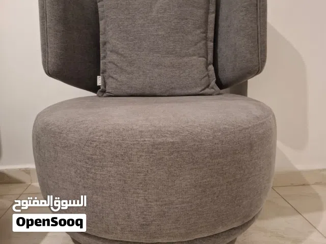 كنبتين مفردات دائريات عدد 2 مستعمل شبه جديد