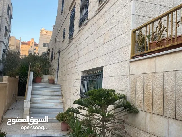 330m2 5 Bedrooms Townhouse for Sale in Zarqa Al Zarqa Al Jadeedeh