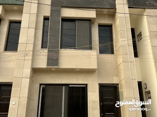 50 m2 3 Bedrooms Townhouse for Sale in Baghdad Ameria