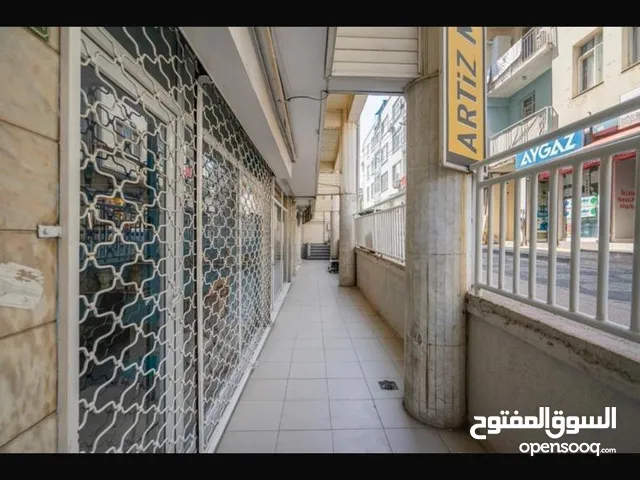 مكاتب للبيع في موقع مركزي جذاب من حيث الاستثمار