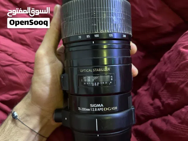 عدسة كانون سكمة 70-200 نضافة 90 وبسعر مناسب