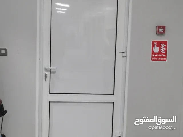 ابو مهند الامنيوم والحديد ابواب جمعيع المنيوم وحديد شترات سلك شبابيك صيانه الجمعيع