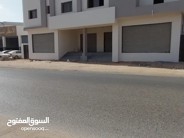 صاله عرض وبدروم