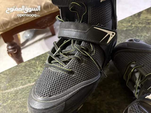 سكيت oxelo شبه جديد مقاس 42