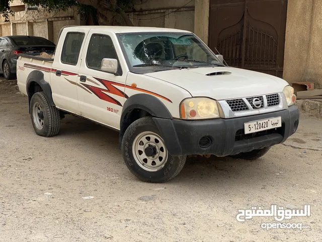 Used Nissan Versa in Tripoli