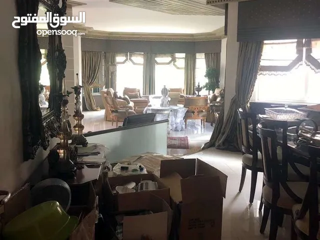 750 m2 5 Bedrooms Villa for Sale in Amman Dahiet Al Ameer Rashed