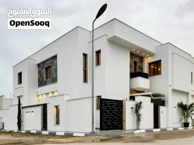 125 m2 3 Bedrooms Townhouse for Rent in Tripoli Ain Zara