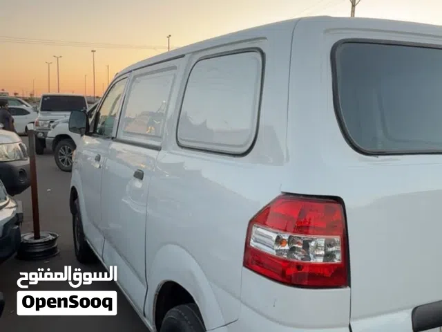 سوزوكي ڤان للبيع