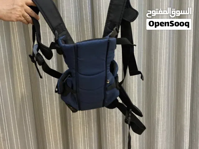 حمالة رضع بحالة ممتازه