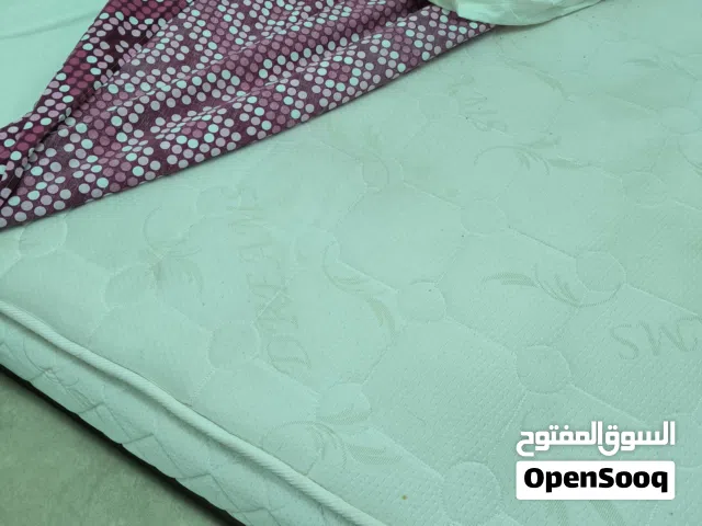 فراش الاحلام دريم مستعمل نظيف استاندرد200*180 وارتفاع 20 ب200د