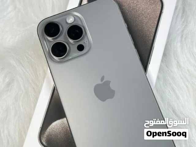 15 pro max نضيف جدا مش مستبدل اشي
