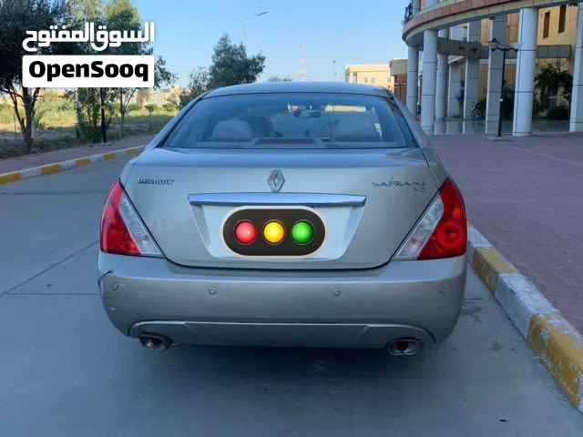 2009 Renault Safrane Standard